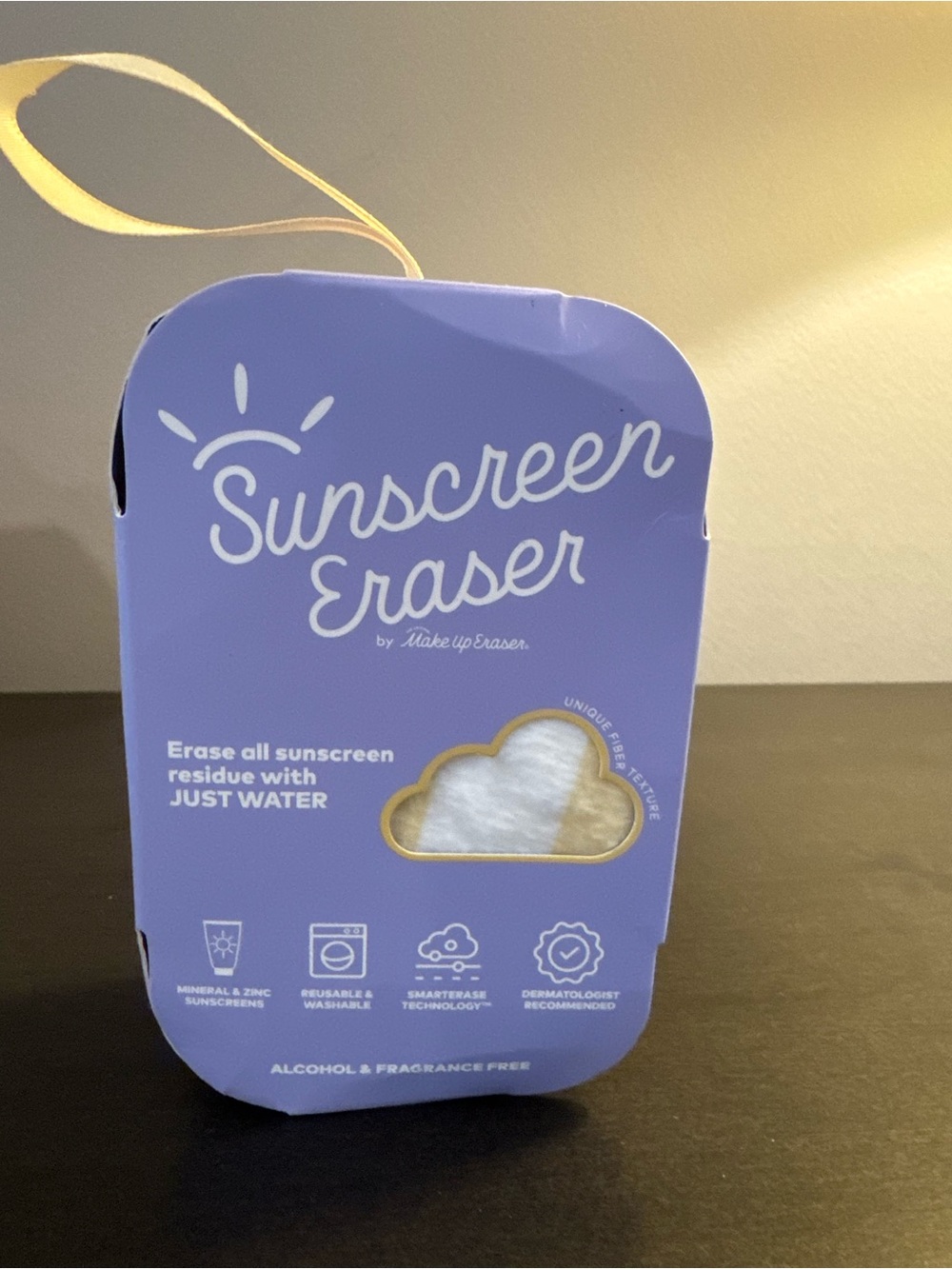 Makeup Eraser Sunscreen Eraser Full Size 9.5” X 6” NIB